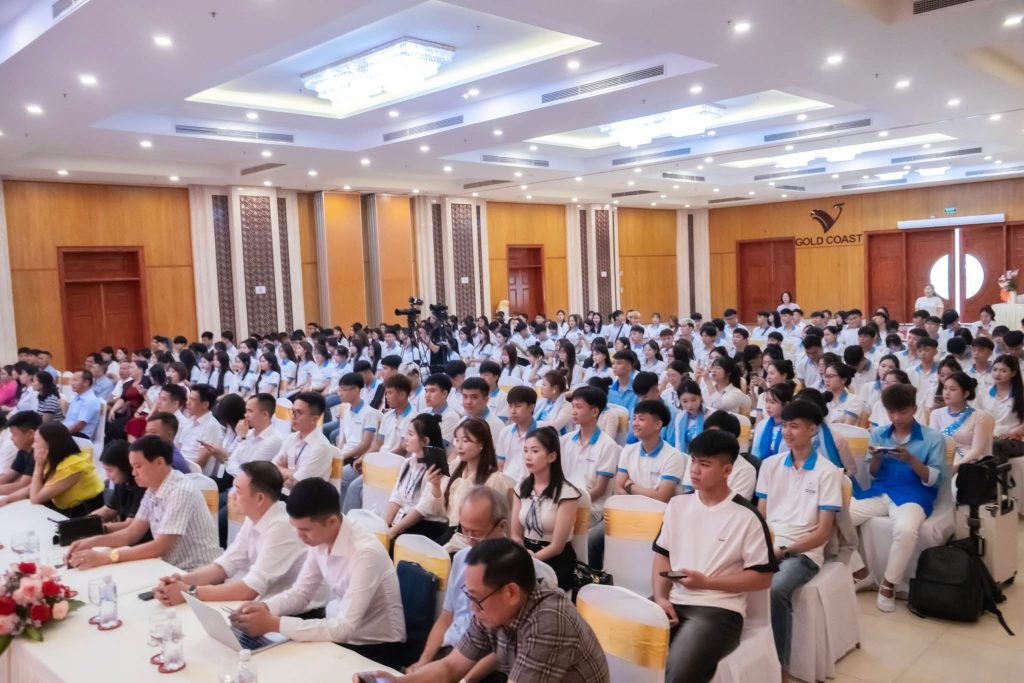 LỄ KHAI GIẢNG WOORI K31 NĂM HỌC 2025 – 2026 ĐÃ DIỄN RA THÀNH CÔNG RỰC RỠ 18 IMG 4231