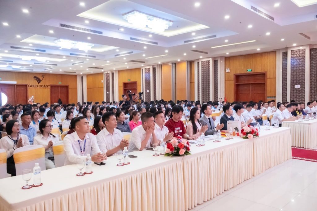 LỄ KHAI GIẢNG WOORI K31 NĂM HỌC 2025 – 2026 ĐÃ DIỄN RA THÀNH CÔNG RỰC RỠ 17 IMG 4232