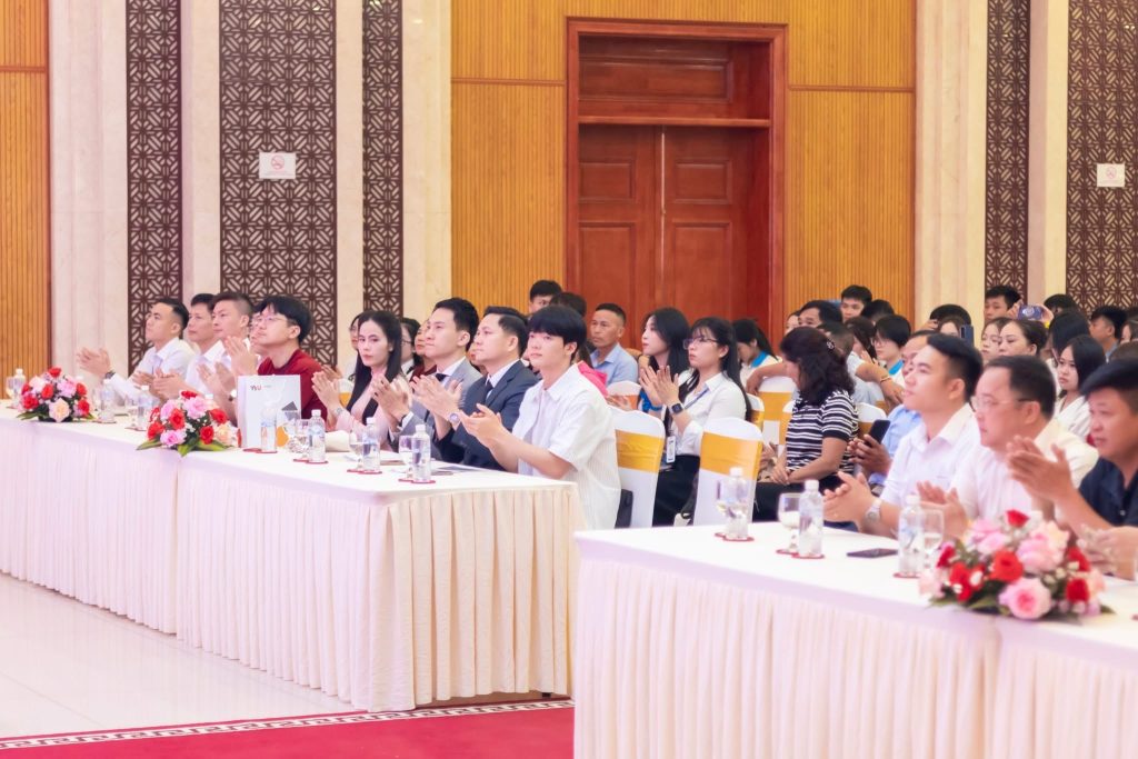 LỄ KHAI GIẢNG WOORI K31 NĂM HỌC 2025 – 2026 ĐÃ DIỄN RA THÀNH CÔNG RỰC RỠ 15 IMG 4234