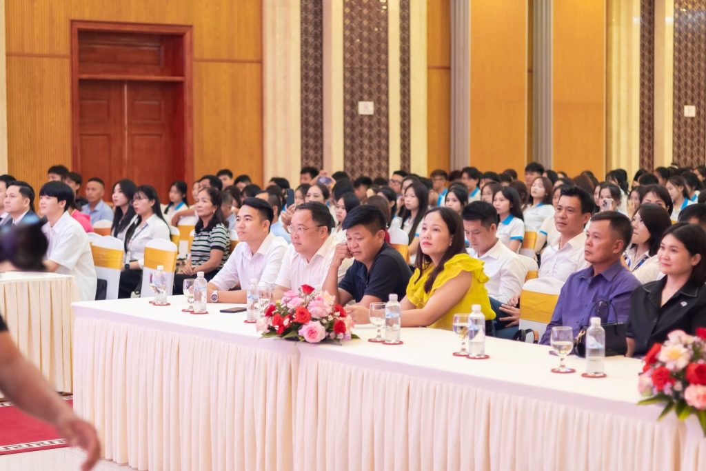 LỄ KHAI GIẢNG WOORI K31 NĂM HỌC 2025 – 2026 ĐÃ DIỄN RA THÀNH CÔNG RỰC RỠ 14 IMG 4235