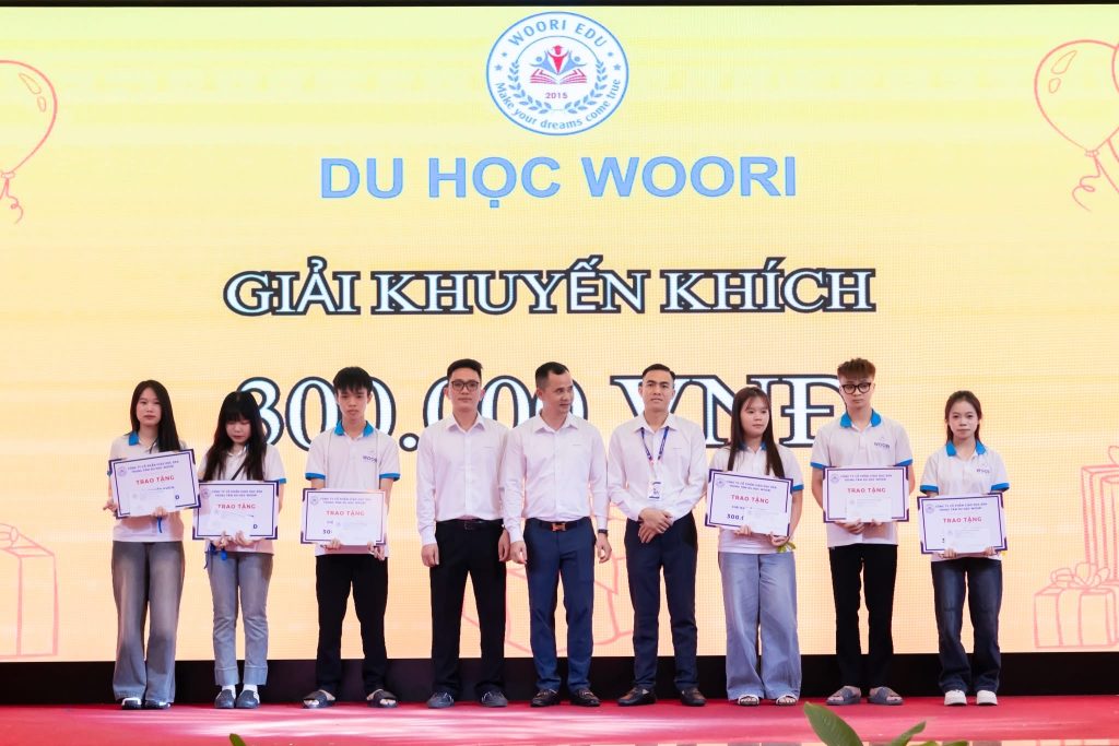 LỄ KHAI GIẢNG WOORI K31 NĂM HỌC 2025 – 2026 ĐÃ DIỄN RA THÀNH CÔNG RỰC RỠ 35 IMG 4256